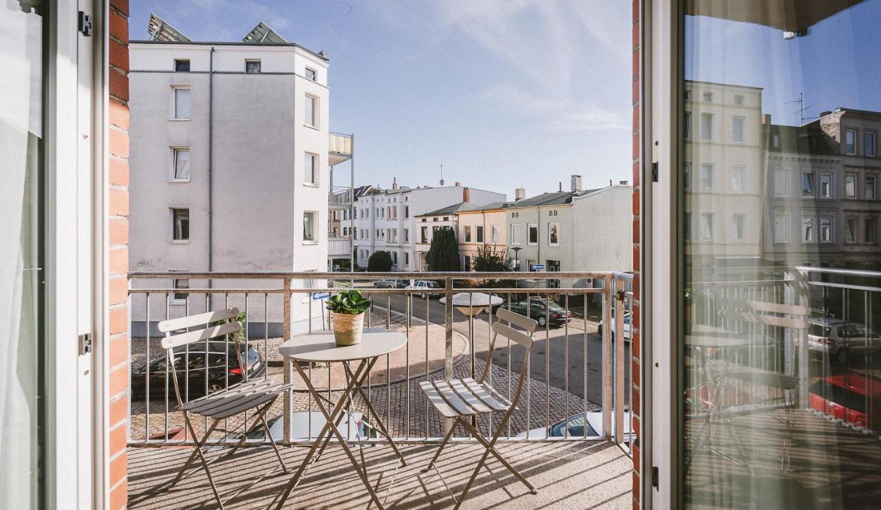 Sadebo Apartments Luebeck Mit Terrasse Oder Balkon Lübeck Exterior foto